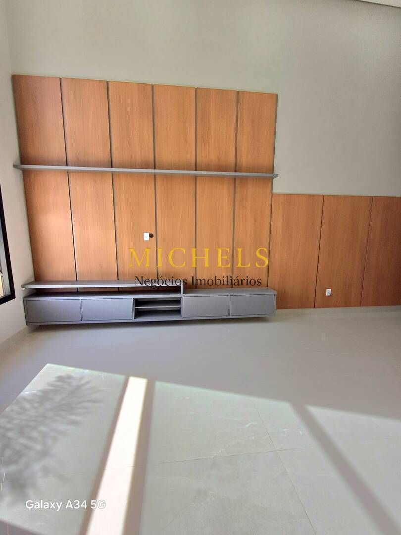 Casa, 3 quartos, 195 m² - Foto 2