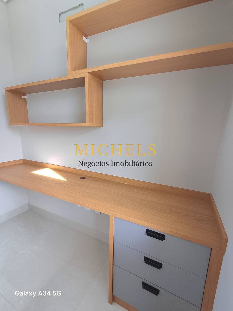 Casa, 3 quartos, 195 m² - Foto 3