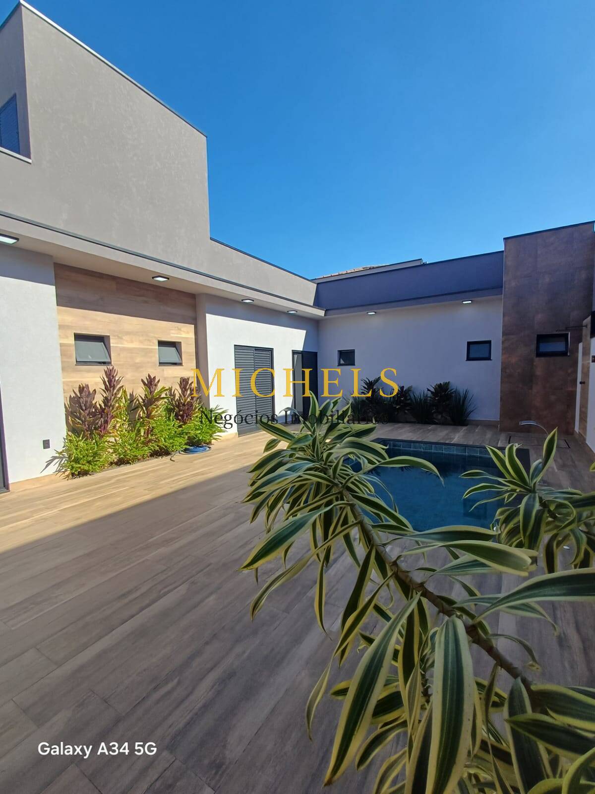 Casa, 3 quartos, 217 m² - Foto 24