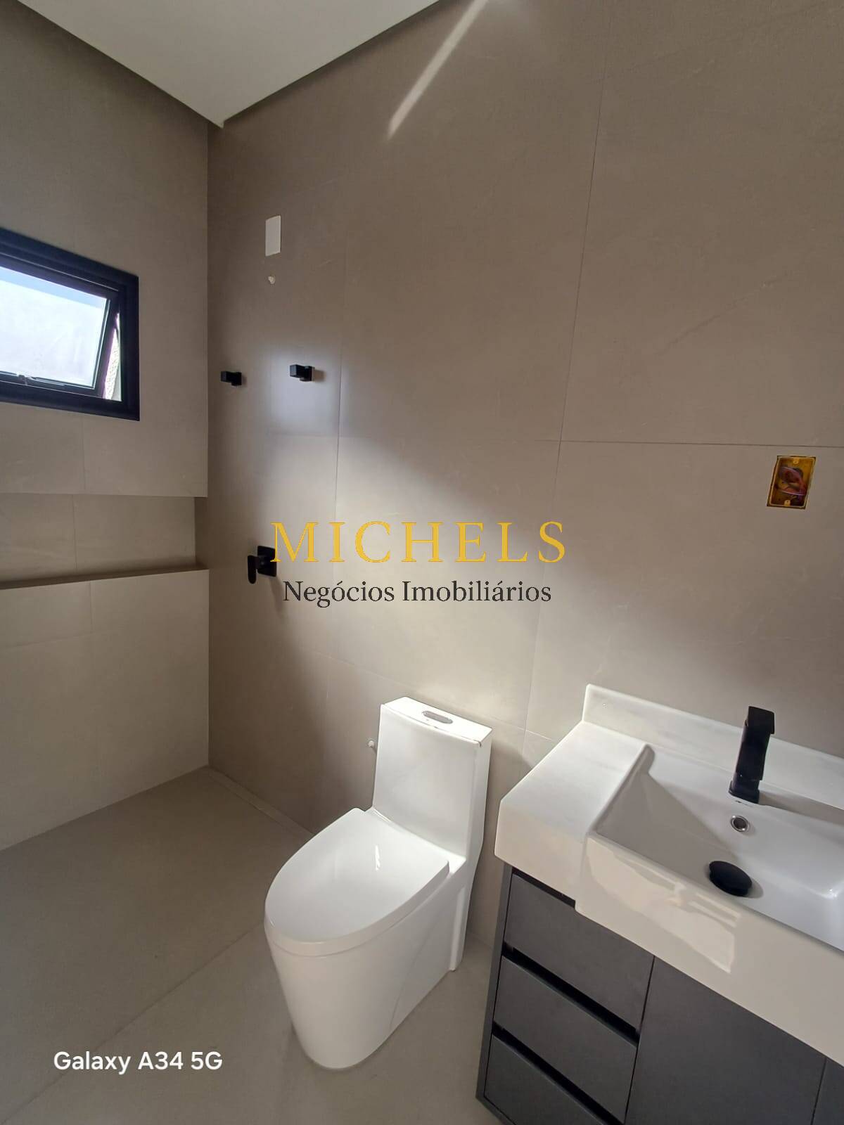 Casa, 3 quartos, 217 m² - Foto 33