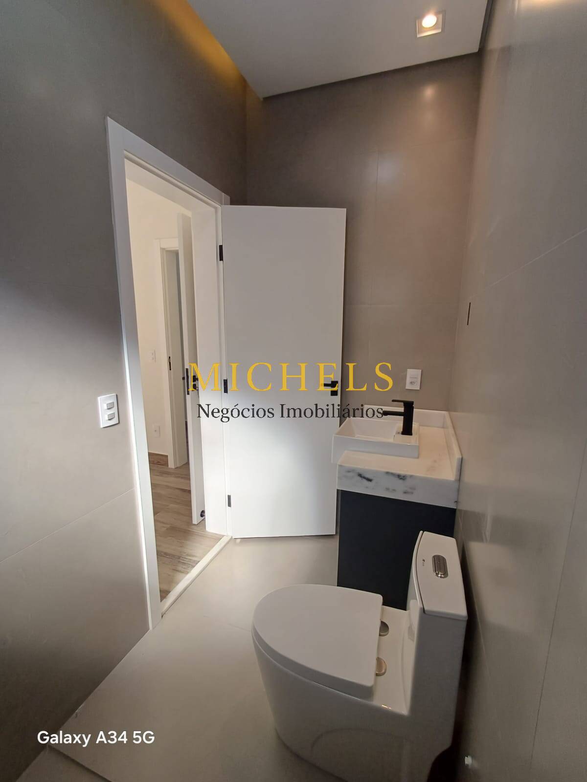Casa, 3 quartos, 217 m² - Foto 37