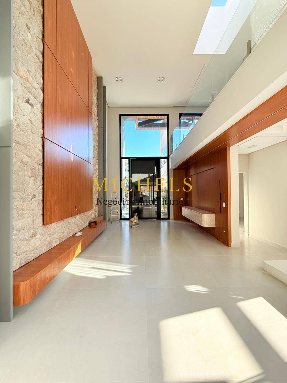 Casa, 3 quartos, 327 m² - Foto 2