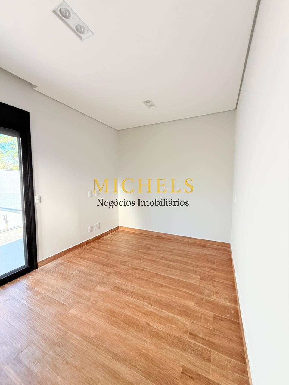 Casa, 3 quartos, 327 m² - Foto 23