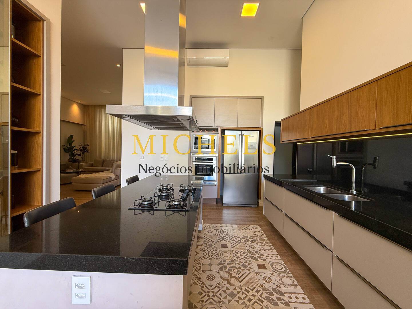 Casa, 3 quartos, 250 m² - Foto 9